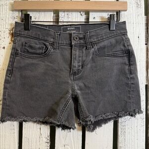 DKNY Women's Denim‎ Jean Cutoff Shorts Frayed Hem Size 2 Grunge Skater Back Fade